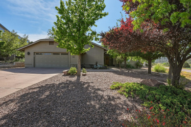 800 Greenview Court, Payson, Arizona 85541, Bedrooms, ,Bathrooms,Residential,For Sale,Greenview,93953