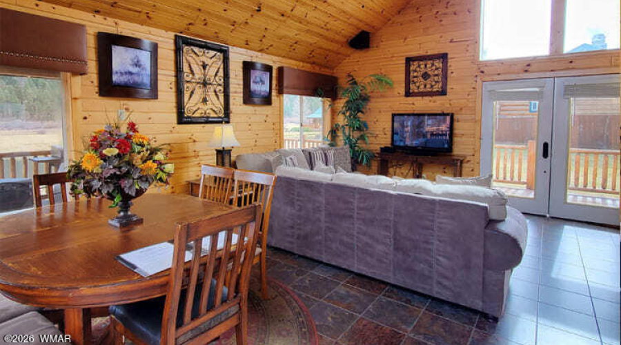 Cabin 281 Living Rm 2