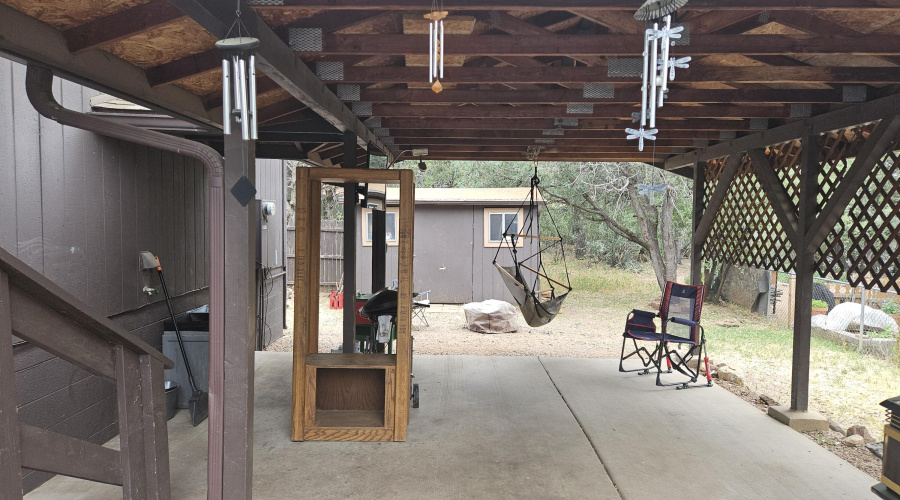 CARPORT