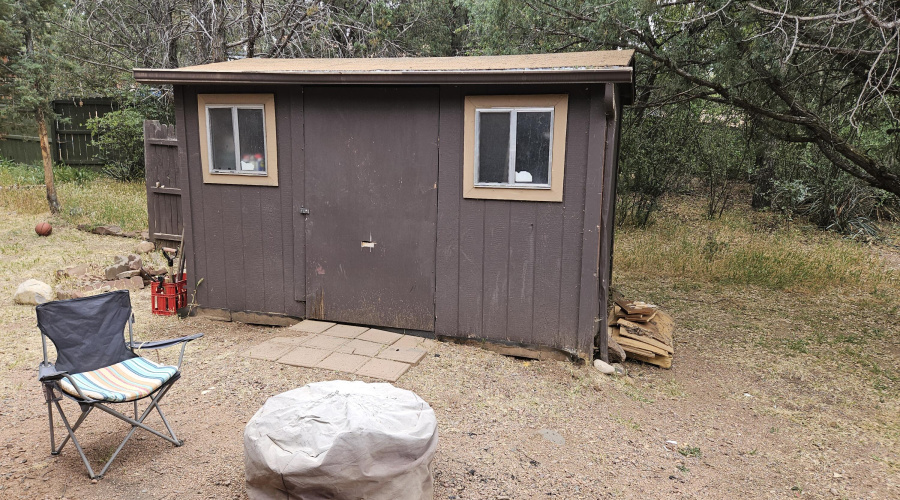 STORAGE SHED