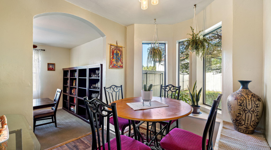 Breakfast Nook