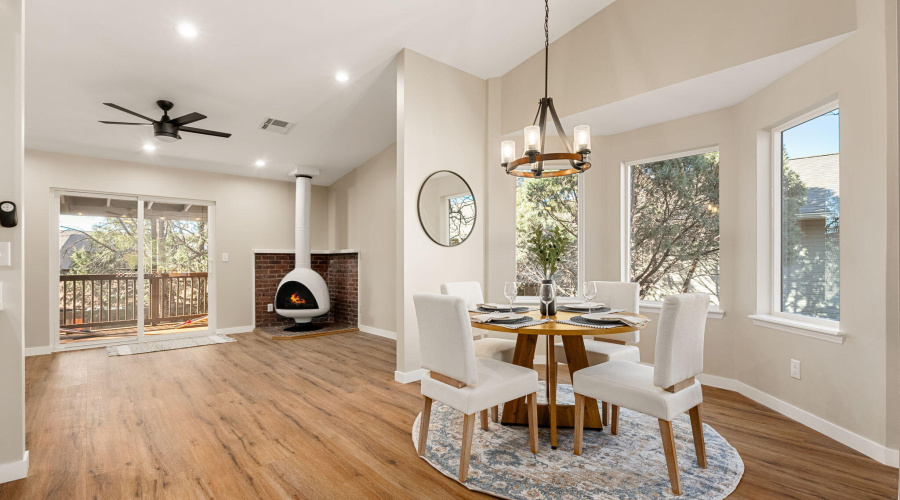 304 N Trailwood Rd - 10