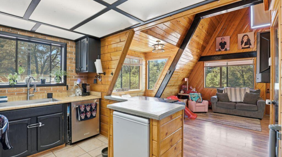 kitchen living