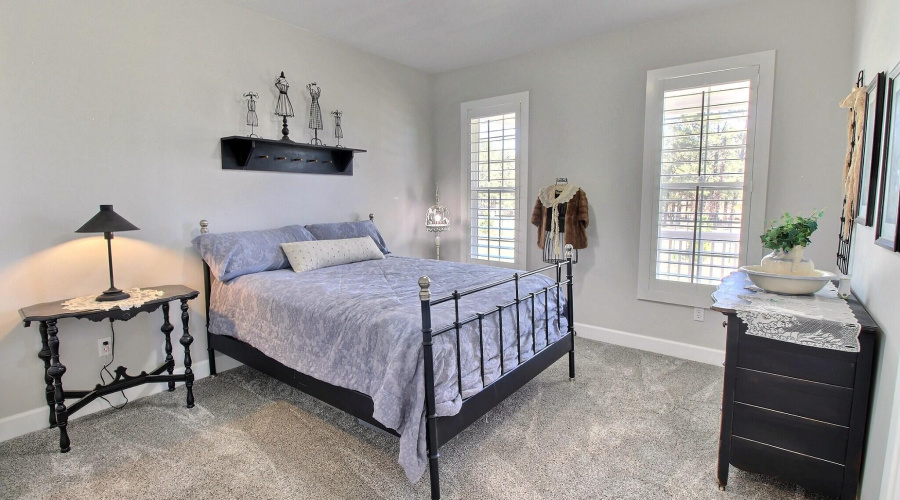 2nd Bedroom