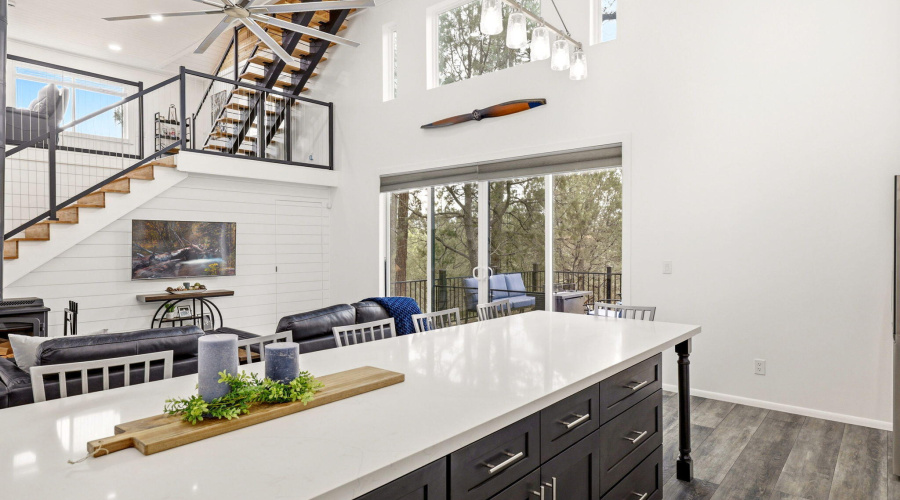 2287RichenbacherCir-HeberOvergaard-AZ-13