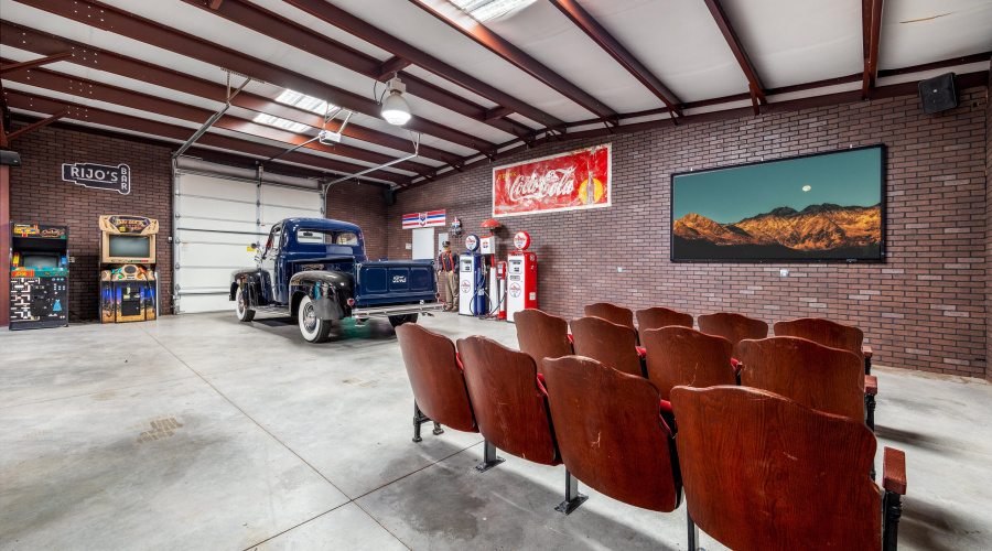1600N16thAve-ShowLow-AZ-47