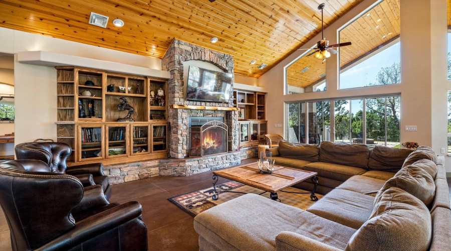 1600N16thAve-ShowLow-AZ-7 (2)