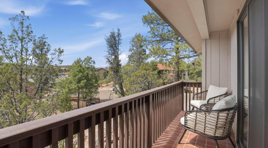 Front Patio Deck