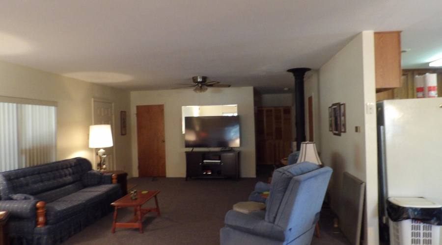 Large Living Rm
