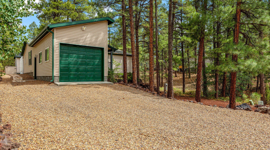 1 car garage