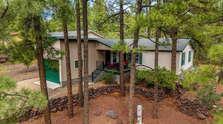 Hacienda Pines home