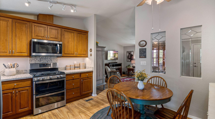 Eat in Kitchen