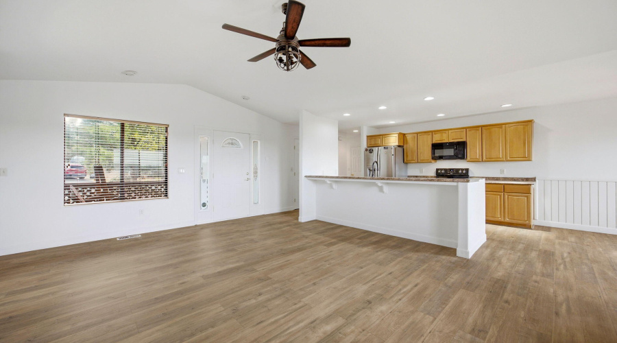 Great Room to Kitchen