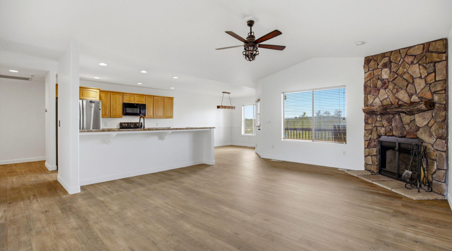 Great Room to Kitchen