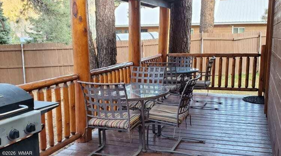 CABIN 90 DECK 2