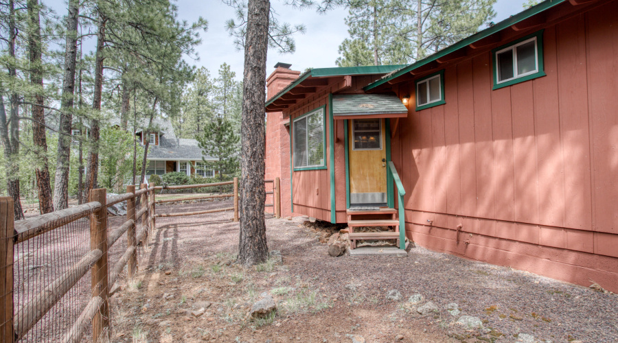 2462 Black Beaver Circle, Pinetop