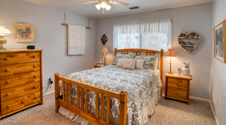 2462 Black Beaver Circle, Pinetop