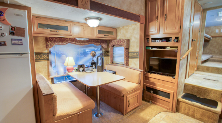 Dining Table /Bed