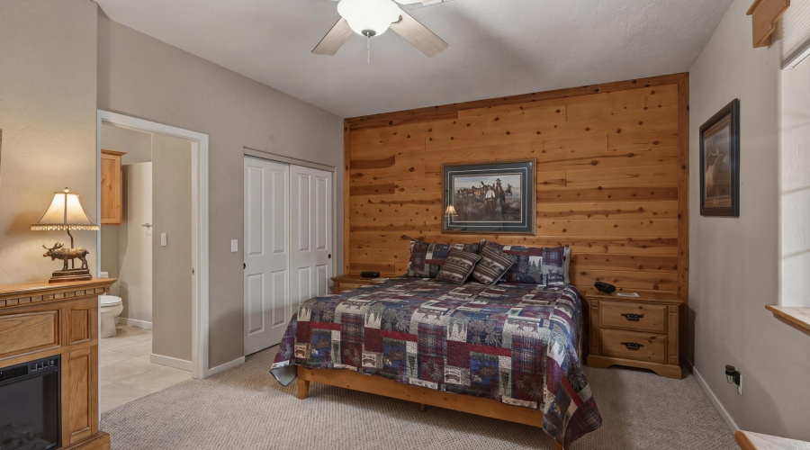 22 Master bedroom