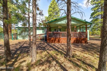 2908 Pine Rim Road, Overgaard, Arizona 85933, Bedrooms, ,Bathrooms,Residential,For Sale,Pine Rim,260823