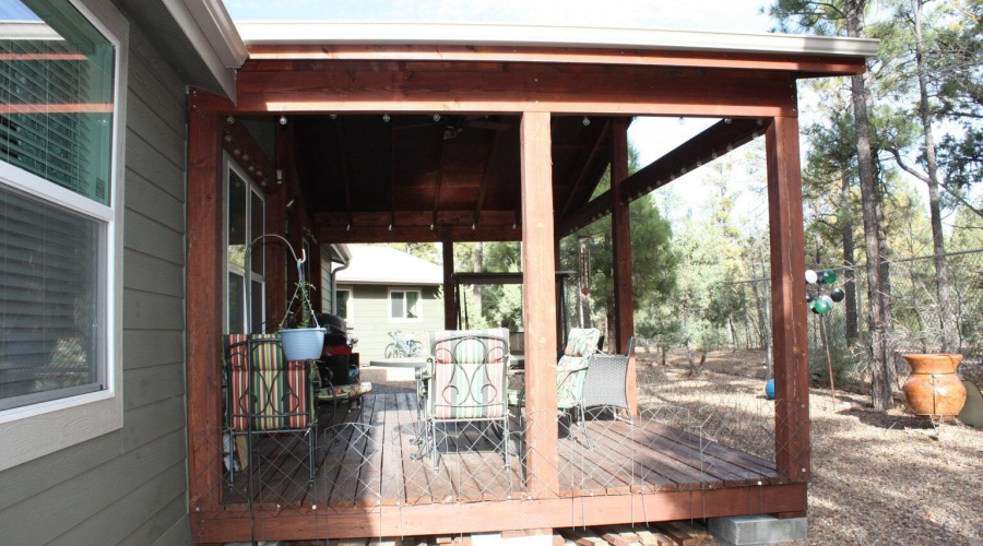 deer ln screen porch 1