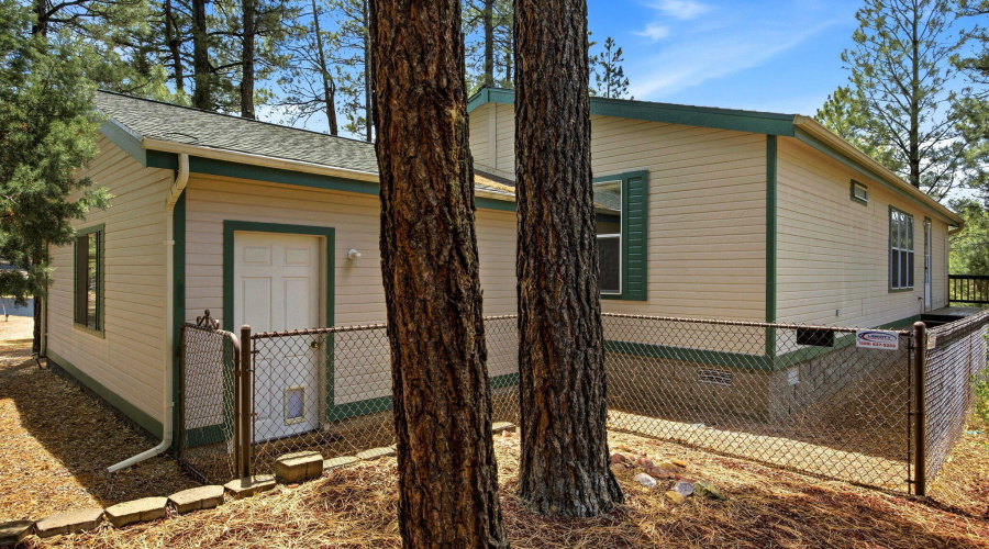 Small Fenced Area for Pets