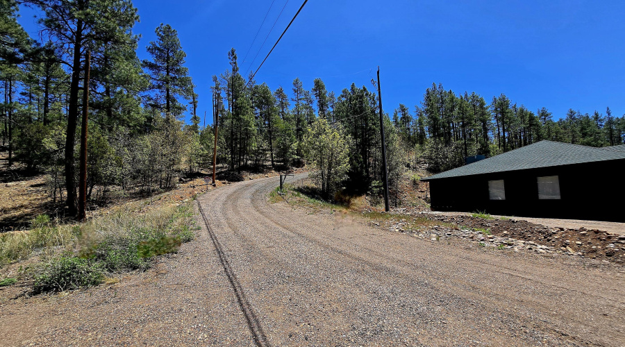enterance from road