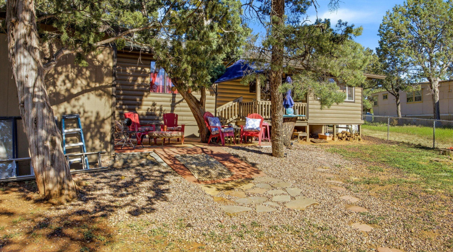 1000S11thAve-ShowLow-AZ-21