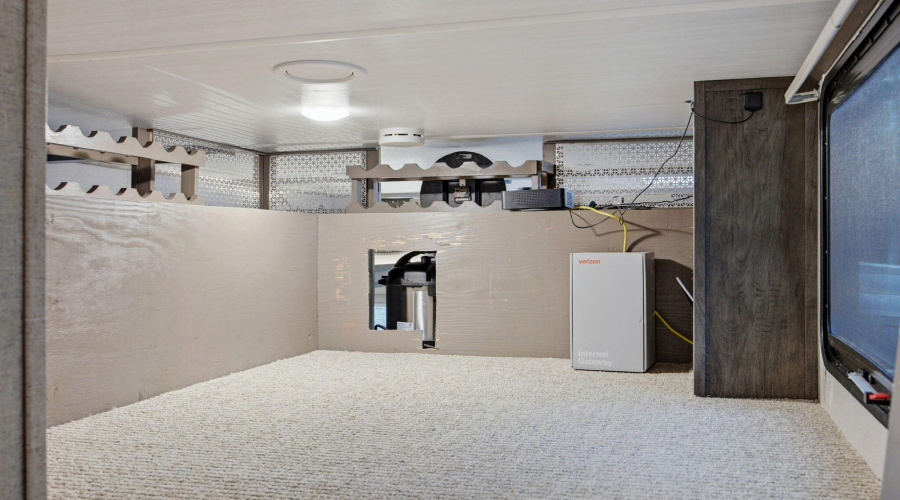 Loft 2