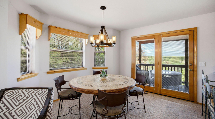 2806SkyHawkDr-Overgaard-AZ-11