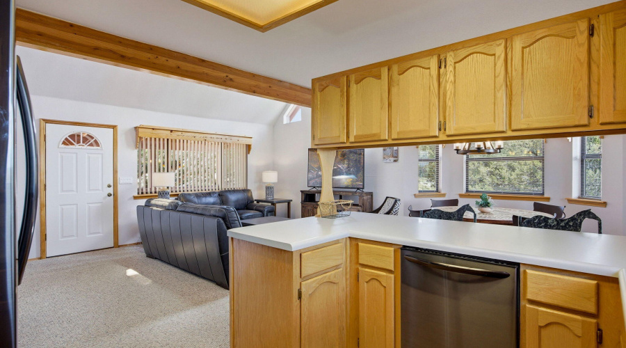 2806SkyHawkDr-Overgaard-AZ-14