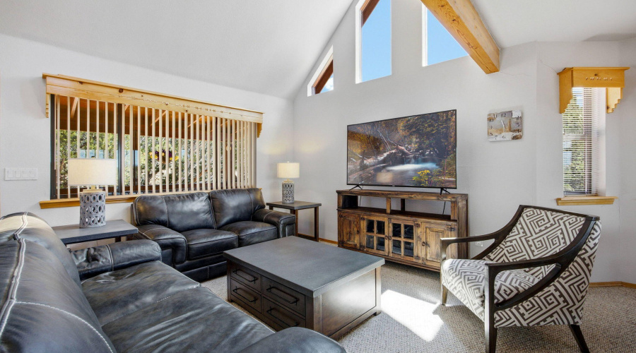 2806SkyHawkDr-Overgaard-AZ-8