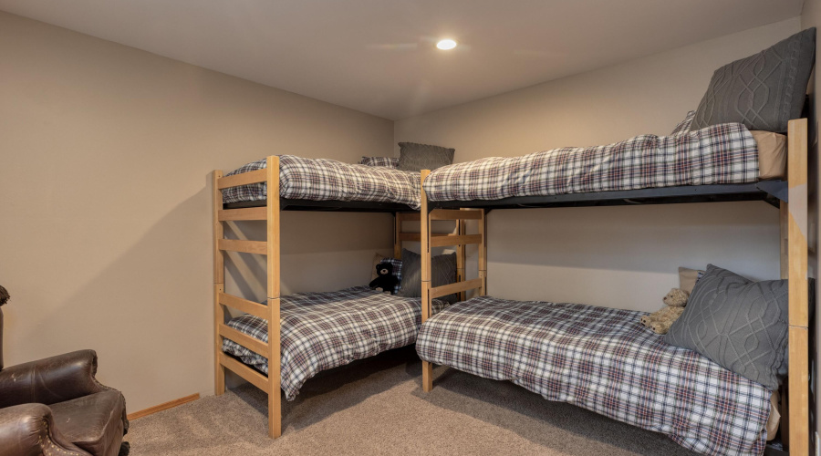 Guest Bedroom Downstairs