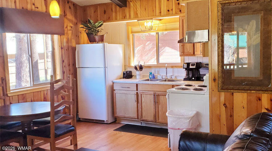 KITCHEN 2