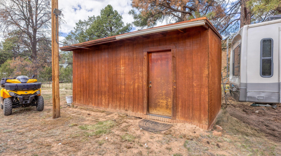 3524 N Buckskin Road,