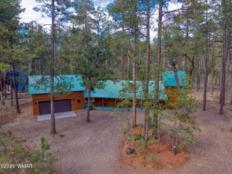 2982 Hummingbird, Pinetop, Arizona 85935, Bedrooms, ,Bathrooms,Residential,For Sale,Hummingbird,261071