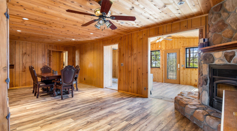 8455RidgeDr-ShowLow-AZ-8