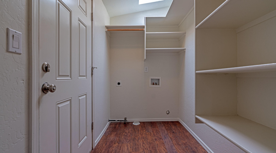 Laundry-pantry