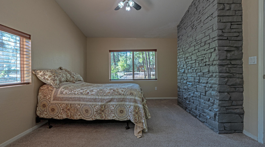 Primary bed