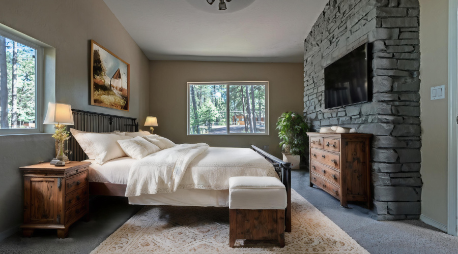 Virtual Staging AI - primary bedroom