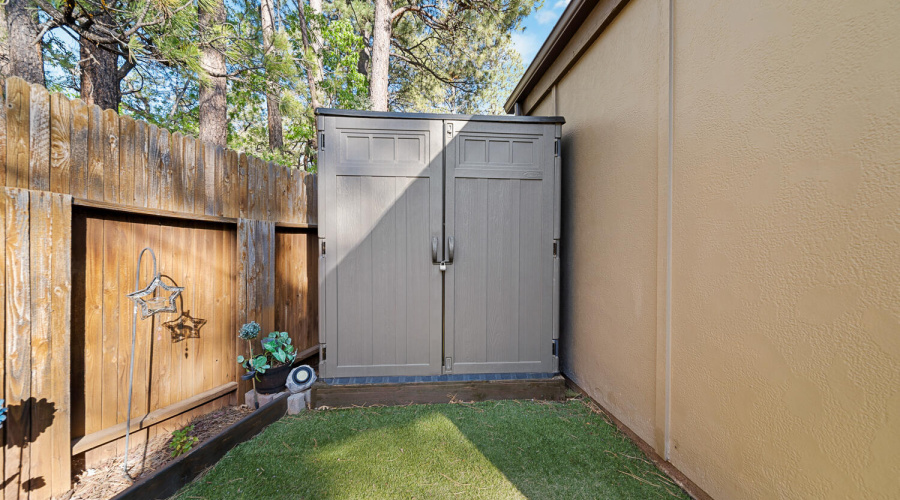 Shed