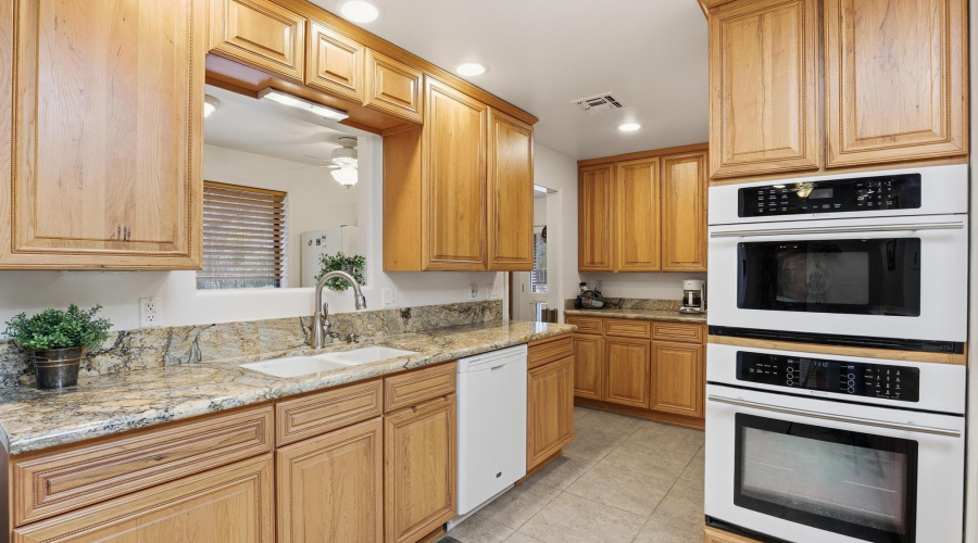 Spacious Kitchen