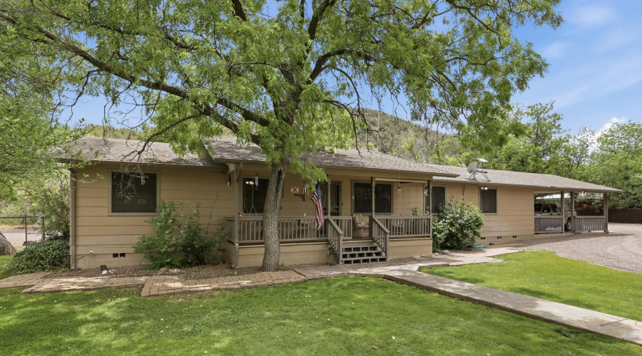 7736 W. Gibson Ranch Rd.