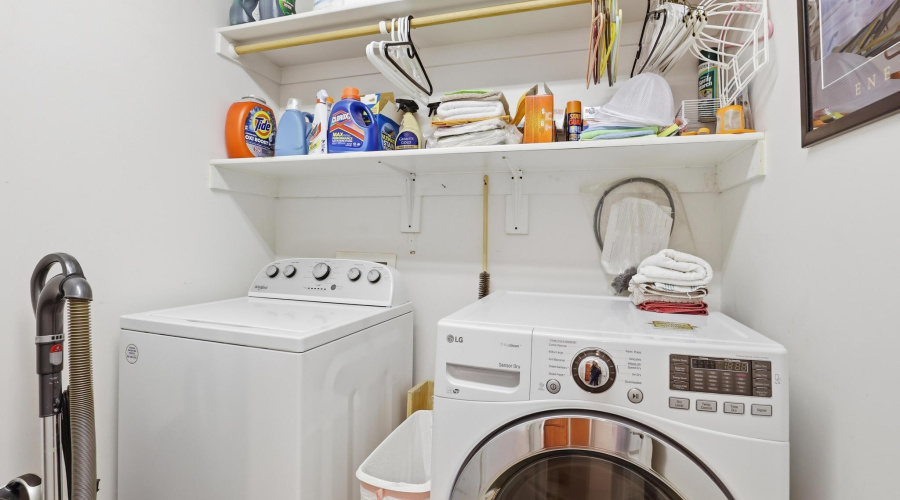 Laundry with Storage