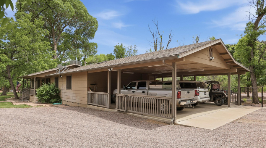 2+-Car Carport