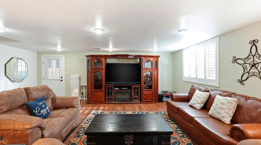38-DSC01408