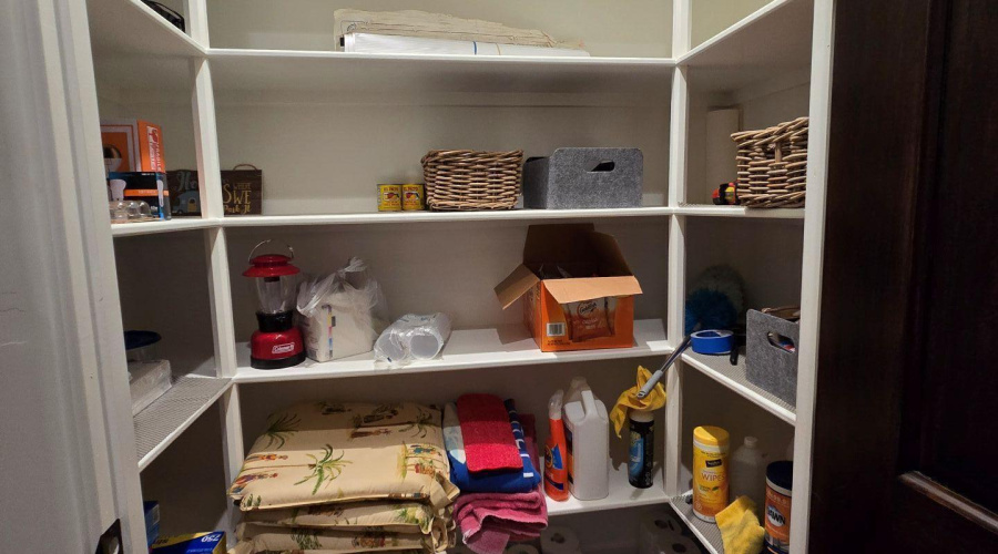 Closet 2