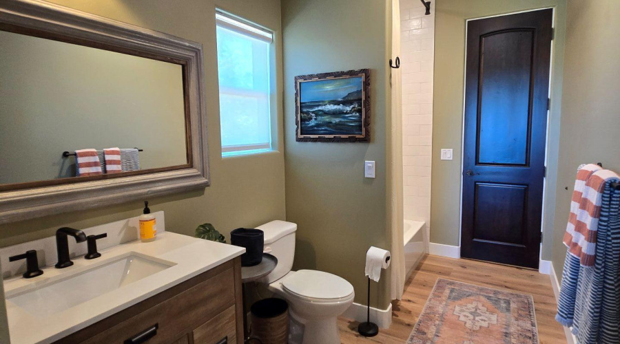 Jack and Jill shared bathroom