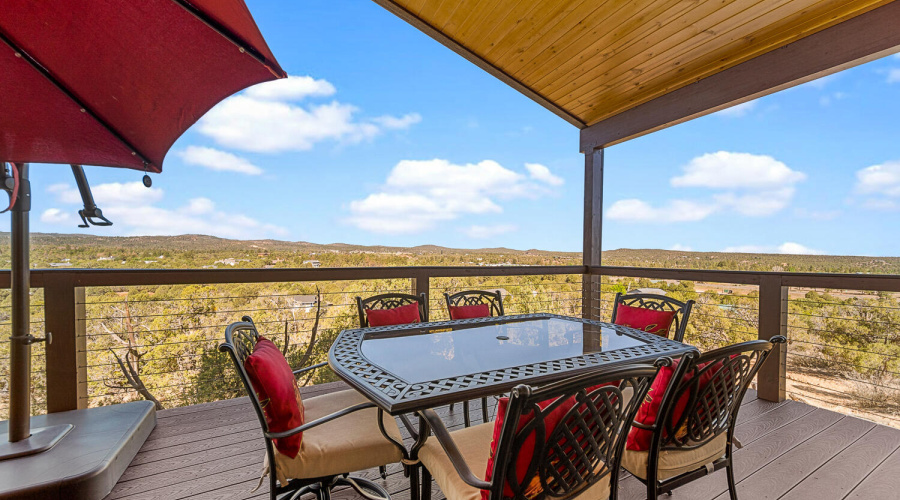 Deck Dining Area