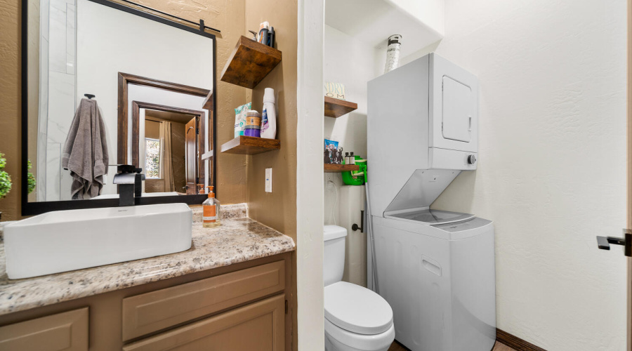Studio B Bathroom with Laundry Studio B